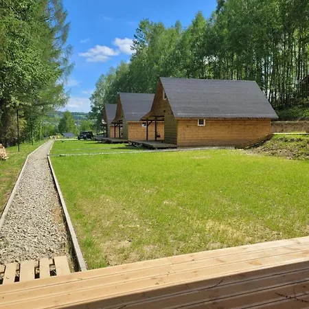 Domki Bieszczady - Baza Usmiechow Ustrzyki Dolne Exterior photo